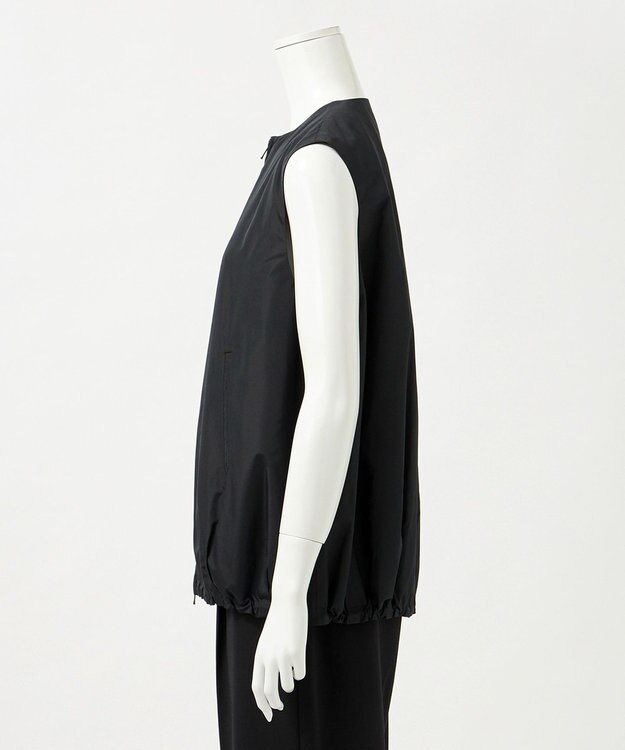 23区 【エステータ】シルクブレンド ライトタフタ ジップアップ ベスト ブラック