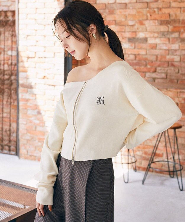 earth music&ecology ダブルジップロゴニットプルオーバー Ivory