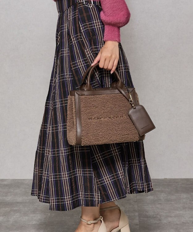 style code 【MERCURYDUO/マーキュリーデュオ】カードケース付　ロゴ刺繍ボアトートバッグ グレージュ