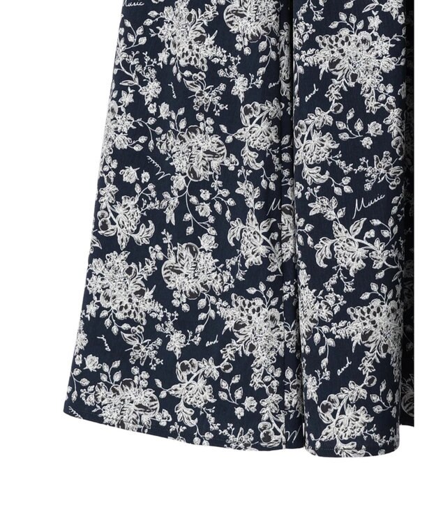 earth music&ecology 隠れリス柄スカート Navy