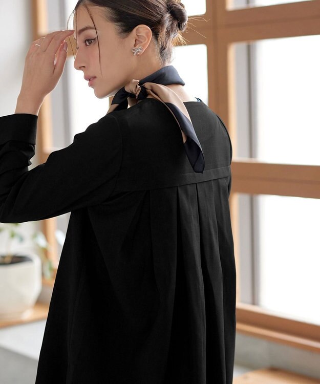 Tiaclasse ノーカラー後ろタックフレアコート ブラック