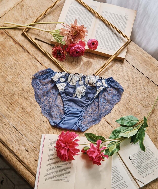 San-ai Resort（三愛水着楽園） エレガントコレクション【2407】デザインショーツ ネイビー