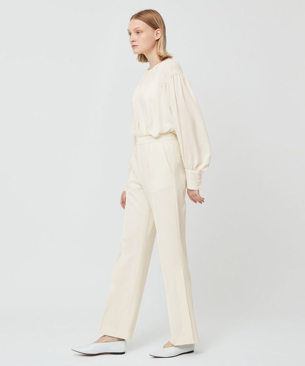 BEIGE， IRIS / ラウンドネックブラウス Ecru