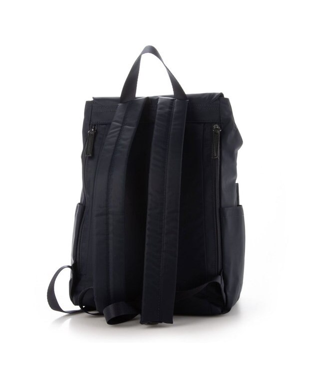 Y'SACCS ダブルホックポケットリュック ネイビー