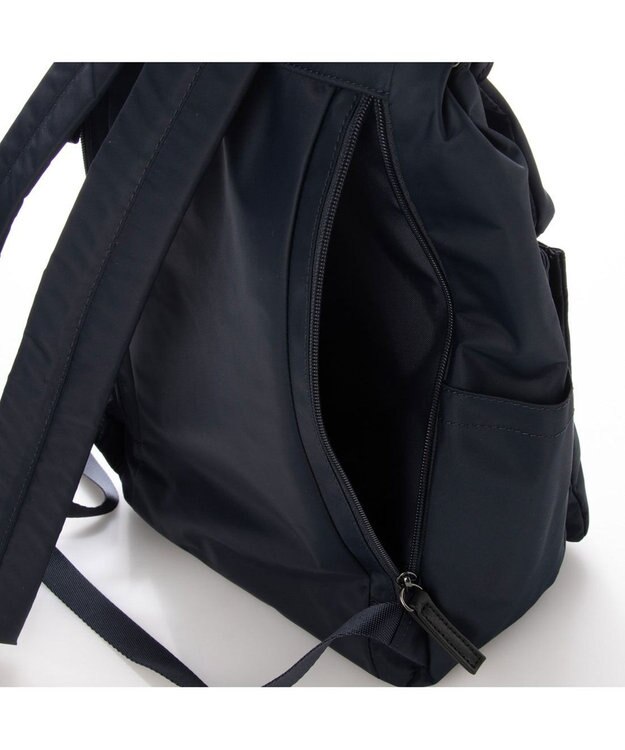 Y'SACCS ダブルホックポケットリュック ネイビー