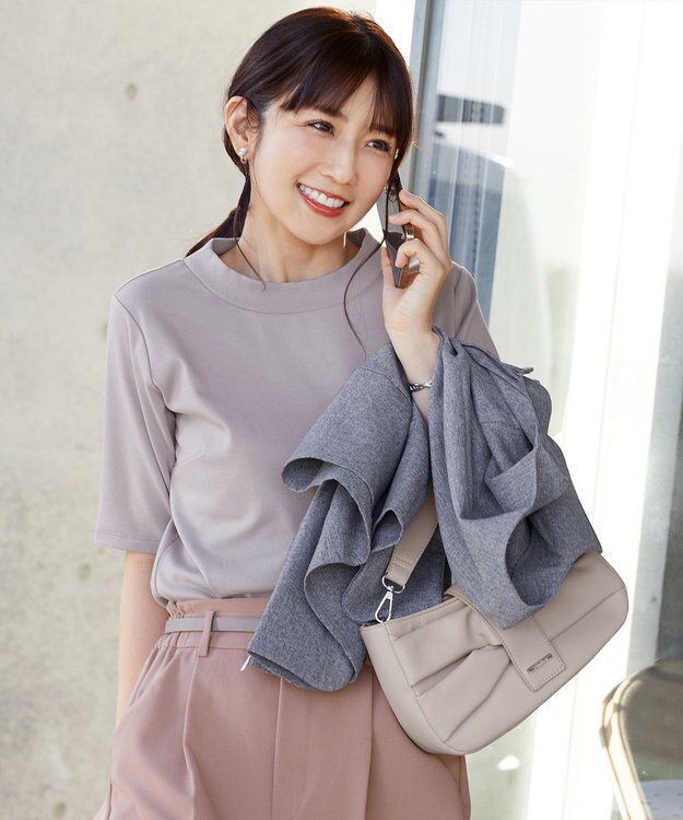 Tiaclasse L 【小倉優子さん着用・洗える・接触冷感・汗ジミ防止】“サマさまカットソー”ハーフスリーブベーシックトップス グレージュ