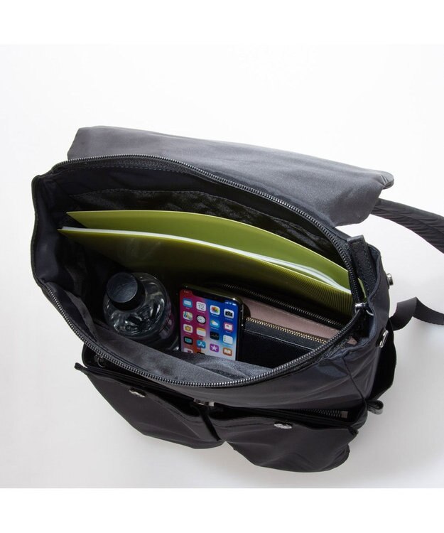 Y'SACCS ダブルホックポケットリュック ブラック