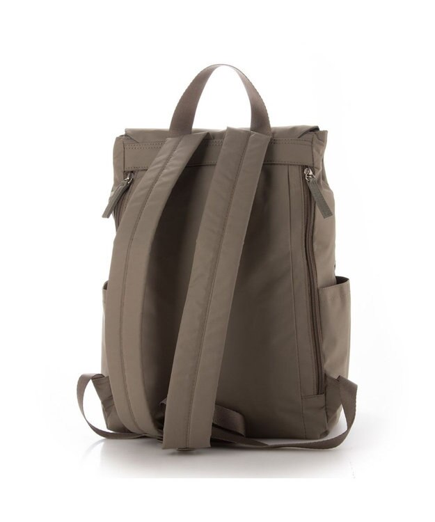 Y'SACCS ダブルホックポケットリュック グレージュ