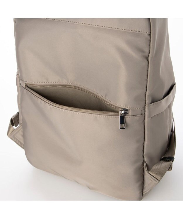 UNBILLION カシュカシュ cachecache / 10ポケット撥水リュックサック オーク