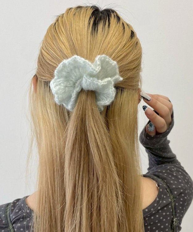 WEGO Lヘムフリルニットシュシュ サックス