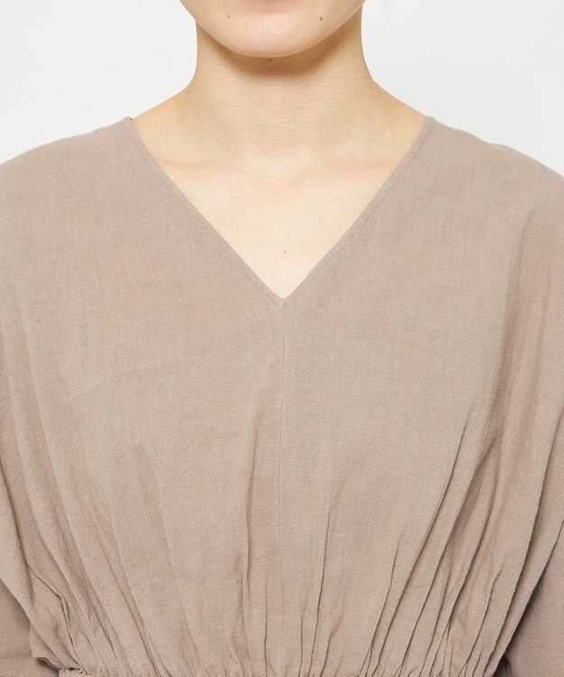 uncrave コットンリネンボイル ペプラムブラウス トープ