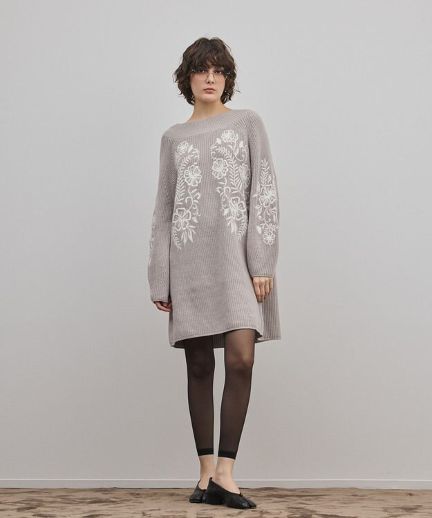 GRACE CONTINENTAL エンブロイダリーニットワンピース グレー
