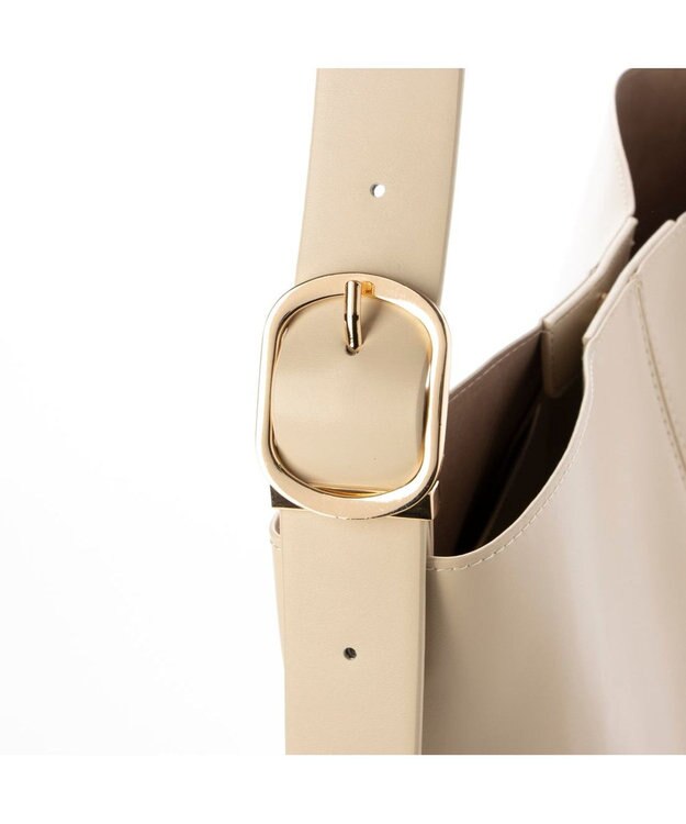 UNBILLION カシュカシュ cachecache / ベルト調節セミショルダーバッグ アイボリー