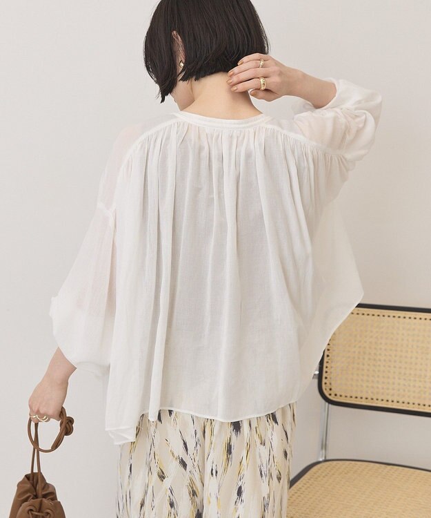 AMERICAN HOLIC スキッパーギャザーブラウス Off White