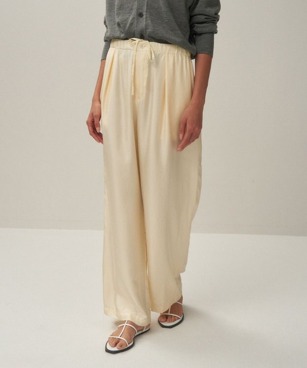 ATON NATURAL DYED SILK TWILL | イージーワイドパンツ WARM WHITE