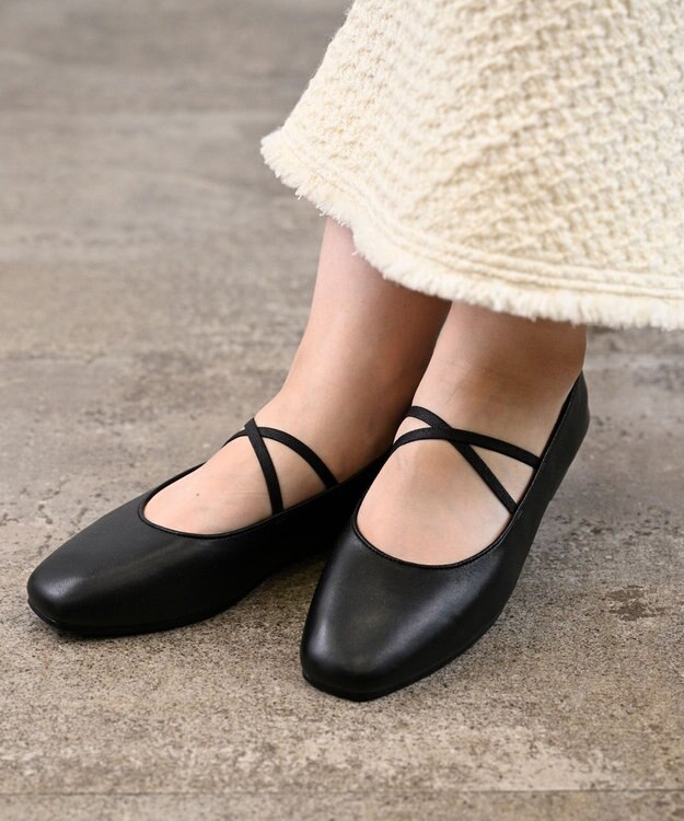 APOM クロスストラップバレリーナ15 ブラック