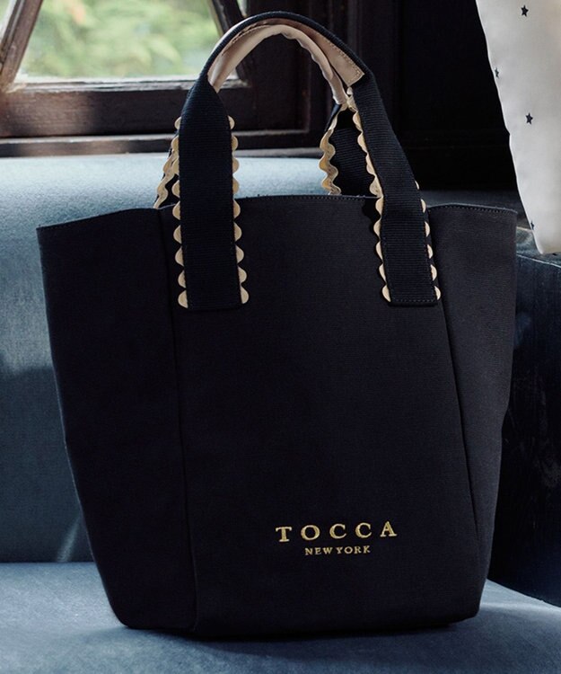 TOCCA WAVES HANDLE TOTE トートバッグ【星風まどかさん着用・WEB＆一部店舗限定】 ブラック系