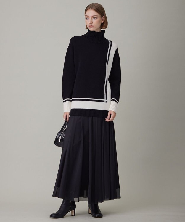 ICB 【洗える】 ソフトカシミヤミックス ライン柄ニット ブラック系2