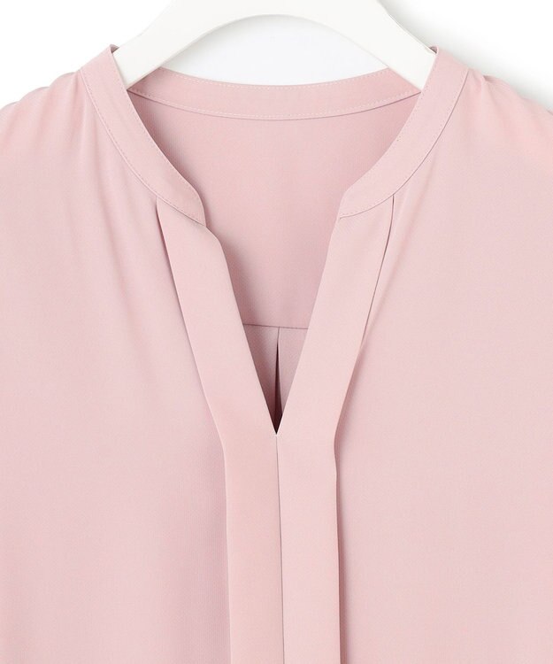 ICB L 【WEB限定・UVケア・速乾・洗える】BackSatinAmunzen キーネックブラウス ヘイズピンク系