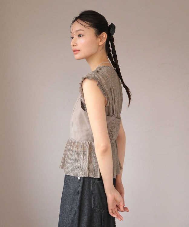 Green Parks ・ＥＬＥＮＣＡＲＥ　ＤＵＥ　ドッキングレースブラウス Gray Beige