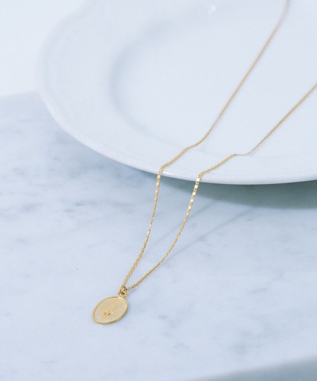 Pisceans オーバルメダイユネックレス