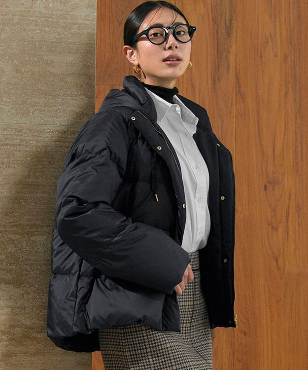 23区 L 【滝沢眞規子さん着用/VERY掲載】シレータフタ コンパクト ダウンコート ネイビー系