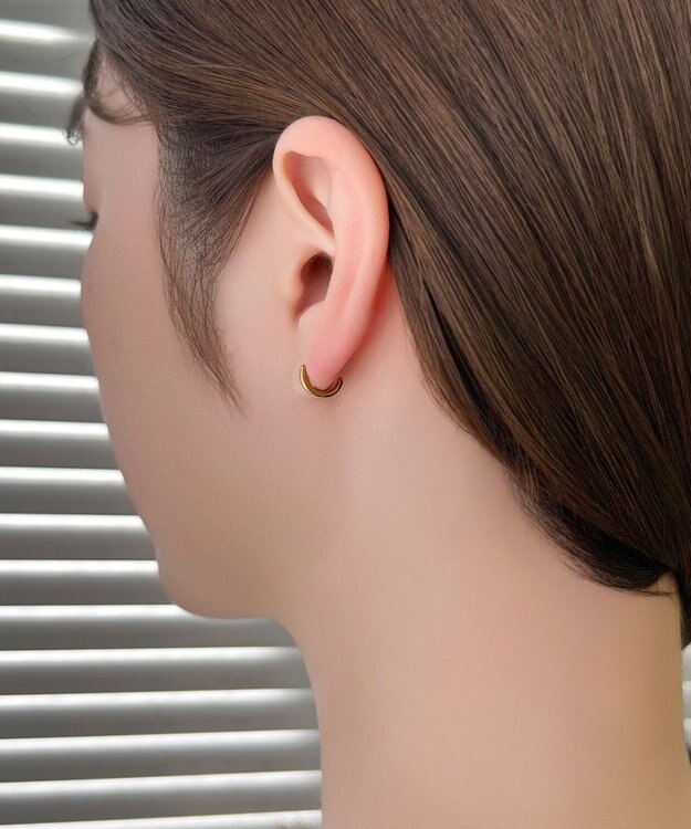 Phoebe 〈痛くないシリーズ/金属アレルギー対応〉スリークフープライトフィットイヤリング/サージカルステンレス ゴールド