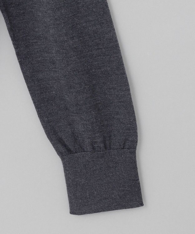 GOTAIRIKU オリジナル設計【洗える/チクチクしにくい/ピリングしにくい】イタリア糸 ハイゲージ Ｖネックニット_WOOL100% グレー系