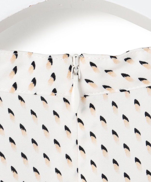 23区 L 【洗える】グラデーションドットプリント ブラウス ホワイト系