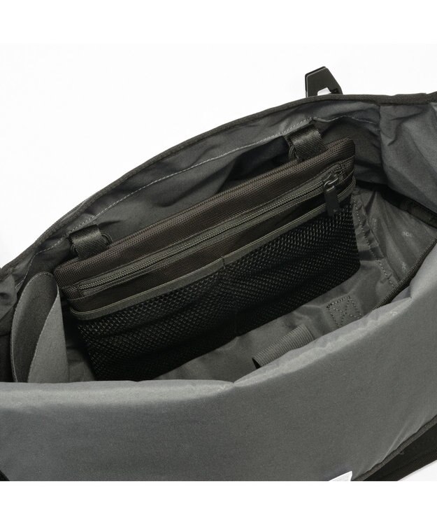 ACE BAGS & LUGGAGE 【スポーツ観戦】 ace. エブスタ ショルダーバッグ A4/14インチPC収納 メッセンジャー 20081 エース ブラック