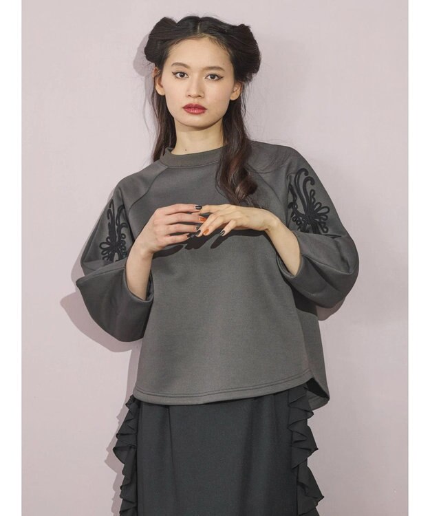 Green Parks ■ＥＳＣＡＲ　コードモチーフ刺繍プルオーバー Charcoal Gray