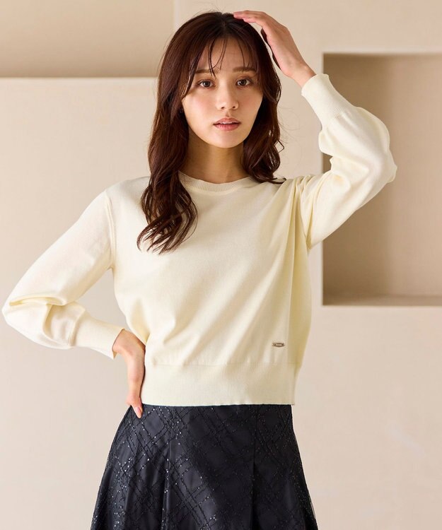 Feroux 【先行予約】美シルエットニット プルオーバー ホワイト系