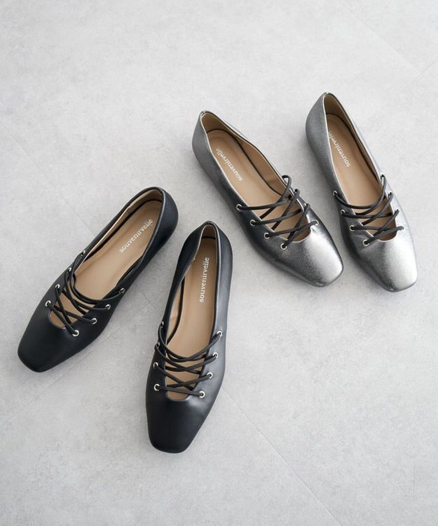 Green Parks ・ｓｏｕｖｅｎｉｒｖｅｌｌｅ　レースアップパンプス Silver