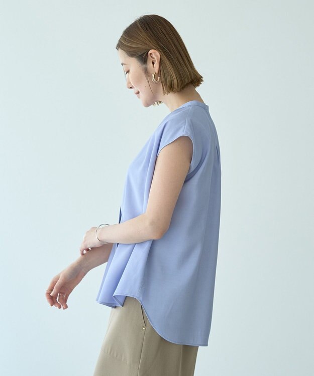 YECCA VECCA 【接触冷感】COOLバックピンタックブラウス Blue