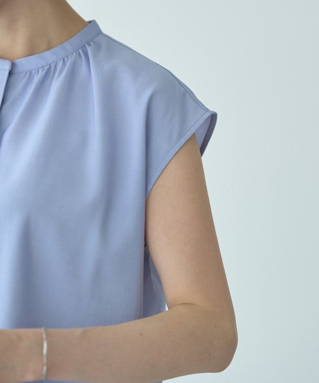 YECCA VECCA 【接触冷感】COOLバックピンタックブラウス Blue