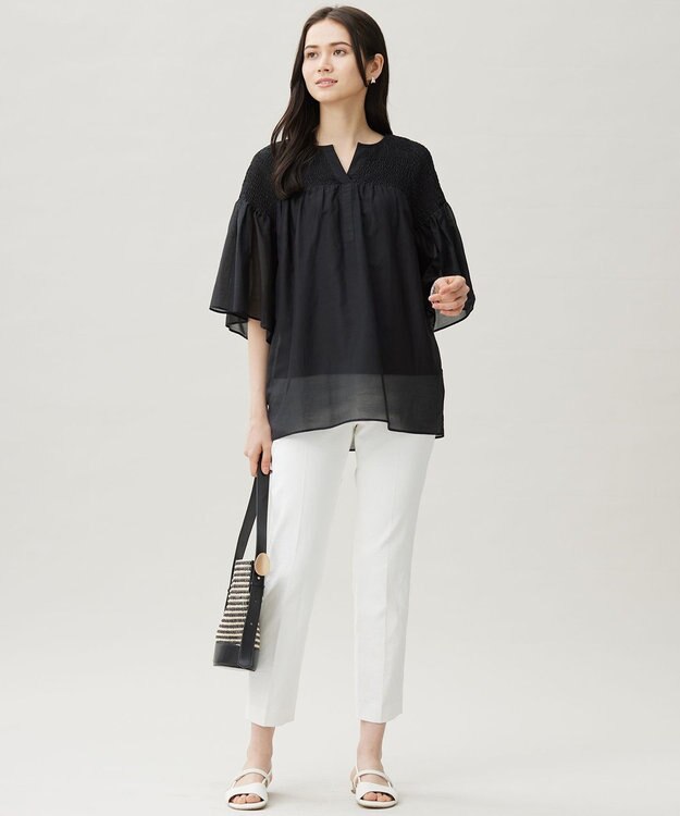 自由区 【洗える】シルクコットンローンスモッキング刺繍 ブラウス ブラック