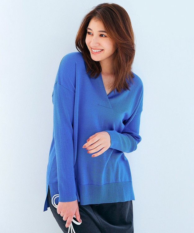 23区 S 【10色展開】ウーステッドウール 重ね襟Vネック ニット [WEB限定]ブルー系