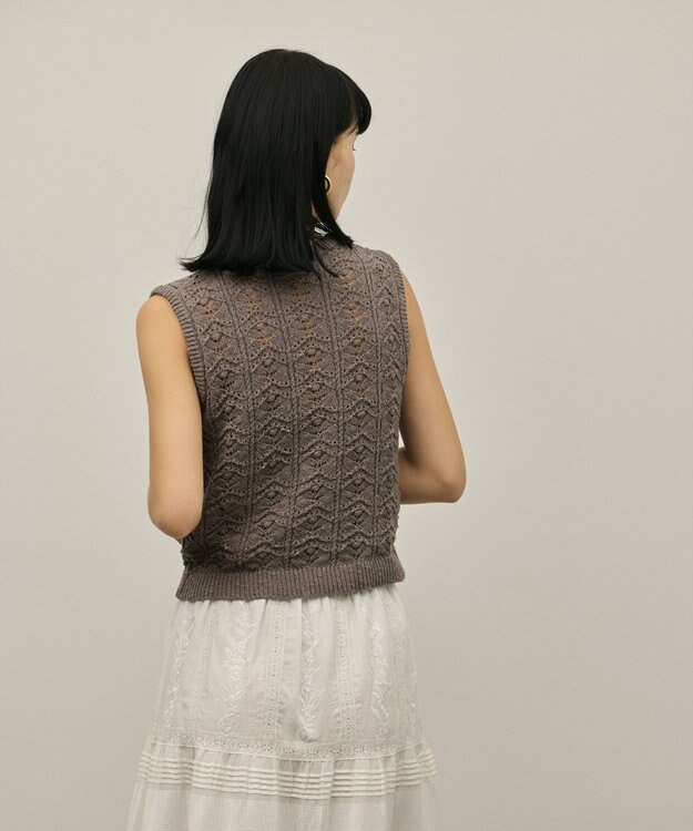 GRACE CONTINENTAL クロシェライクニットジレ グレー