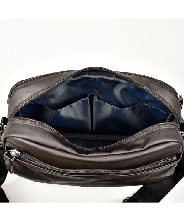 LA BAGAGERIE モノグラムデイリーショルダー ガンメタリック