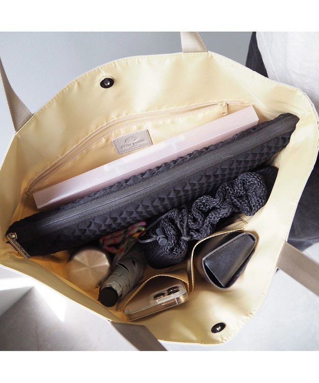 PELLE BORSA ラージサブバッグ Wrinkle リンクル 6525 ライトグレー