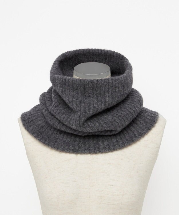 TOQUE 〈大草直子さんアドバイザー〉ベビーアルパカ×ウール縮絨ニットネックウォーマー チャコール