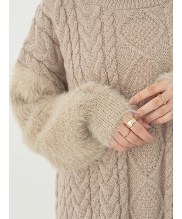 earth music&ecology 袖ファーケーブルミニワンピース Gray Beige