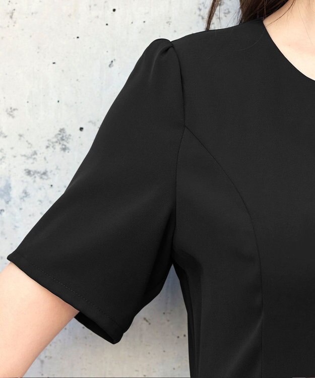 Tiaclasse 【小倉優子さん着用・新色追加・洗える】モノトーンフラワープリントワンピース ブラック×オフホワイト