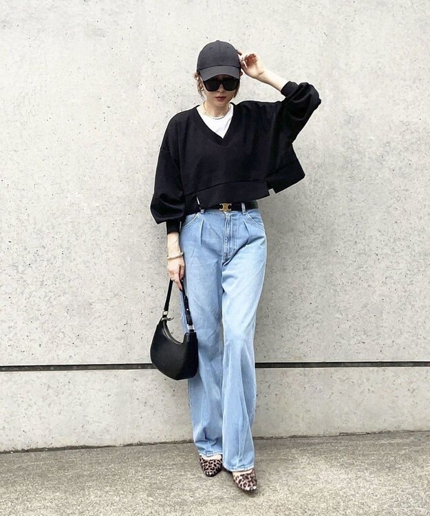 Green Parks ショート丈Ｖネックポンチプルオーバー Black