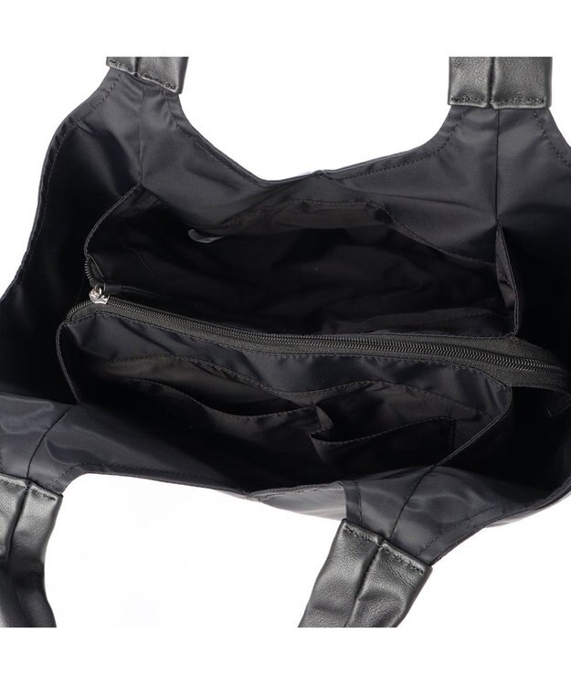 Y'SACCS リサイクルナイロン　ふんわりトート　Mサイズ ブラック