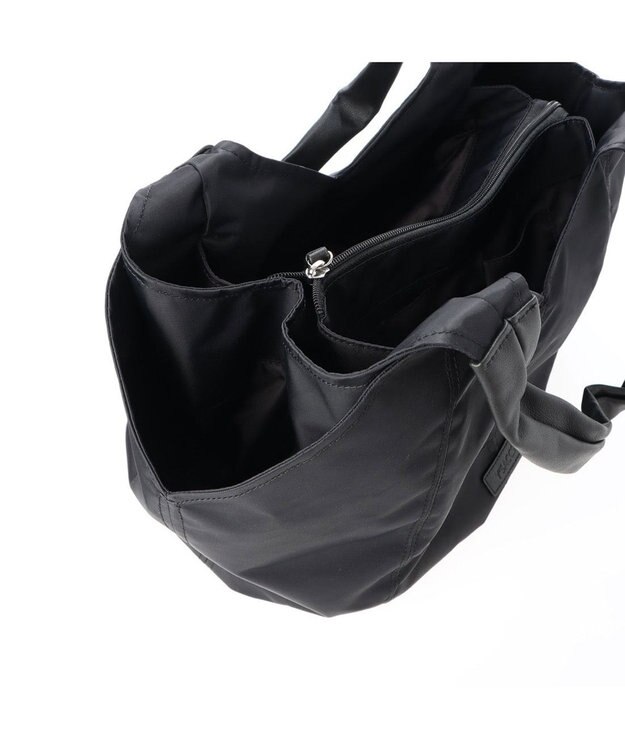 Y'SACCS リサイクルナイロン　ふんわりトート　Mサイズ ブラック