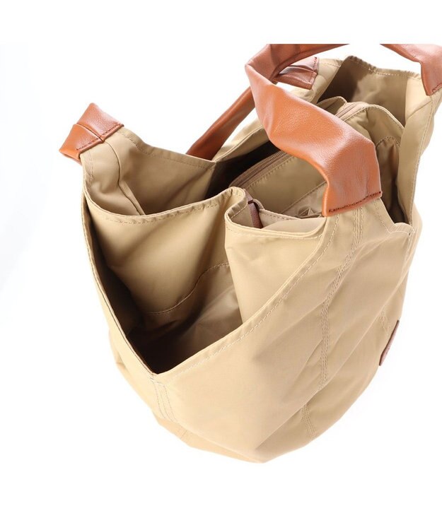 Y'SACCS リサイクルナイロン　ふんわりトート　Mサイズ ベージュ