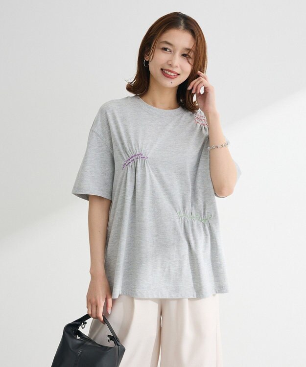 Green Parks ・ＳＵＧＡＲ　ＳＰＯＯＮ　ギャザーロゴ刺繍ＴＥＥ Off White