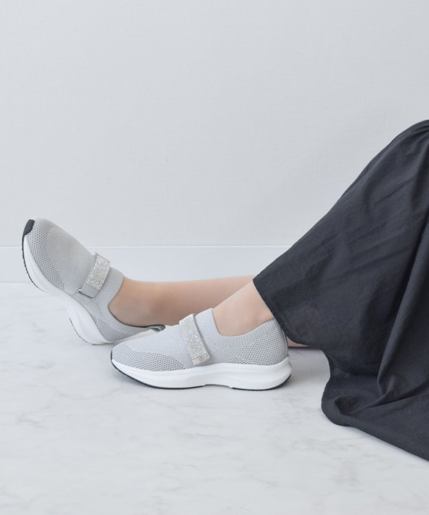 Bridget Birkin 【Bridget Birkin】ベルトストーンニットスニーカー ライトグレー