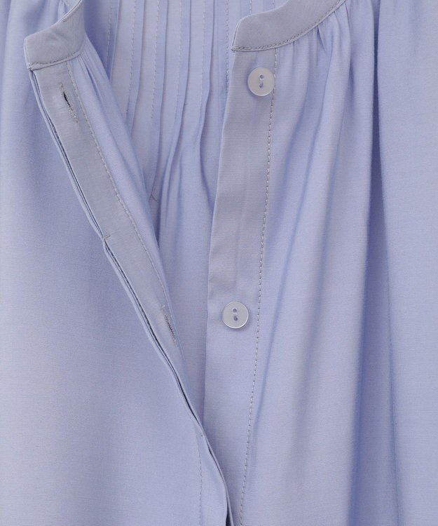 YECCA VECCA 【接触冷感】COOLバックピンタックブラウス Blue